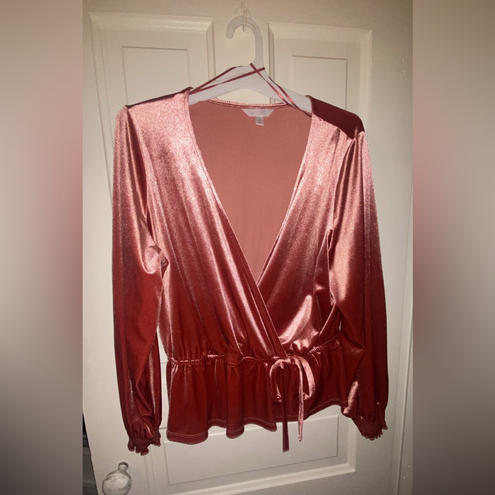 Long sleeve velvet Lauren Conrad work top